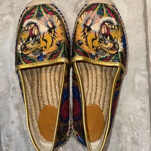 Gucci Multicolored Metallic Tiger Head Embroidered Espadrille Flats *Rare Find*